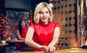 Hỗ trợ trò chuyện trực tuyến 24/7